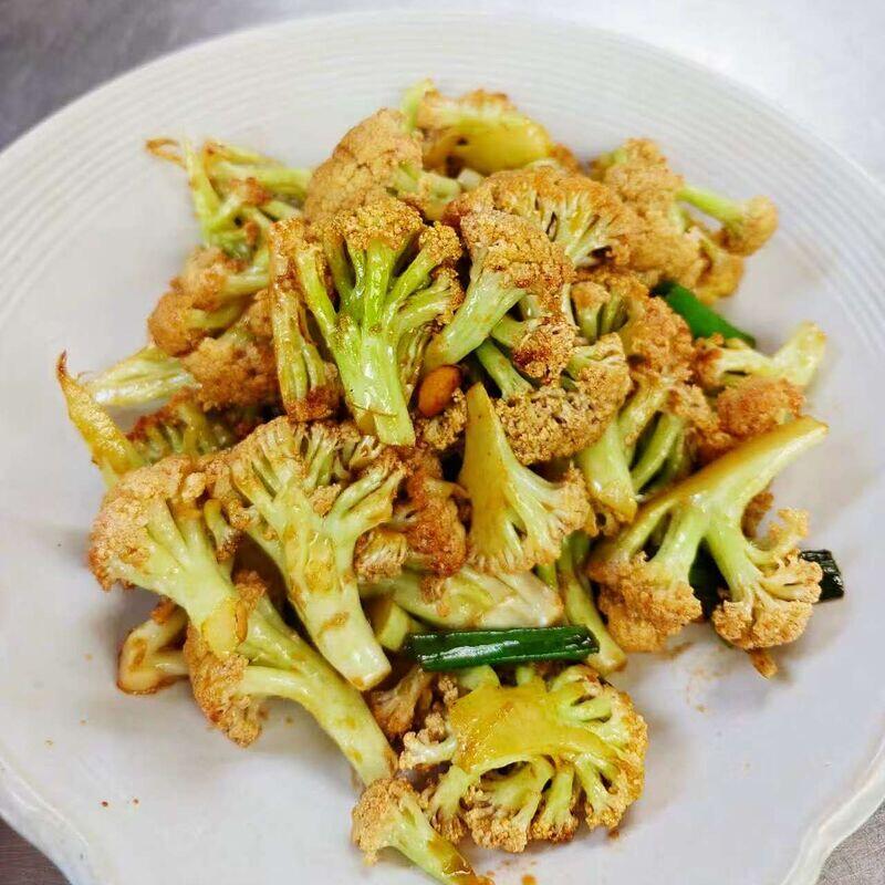 L. Stir-fried Organic Cauliflower