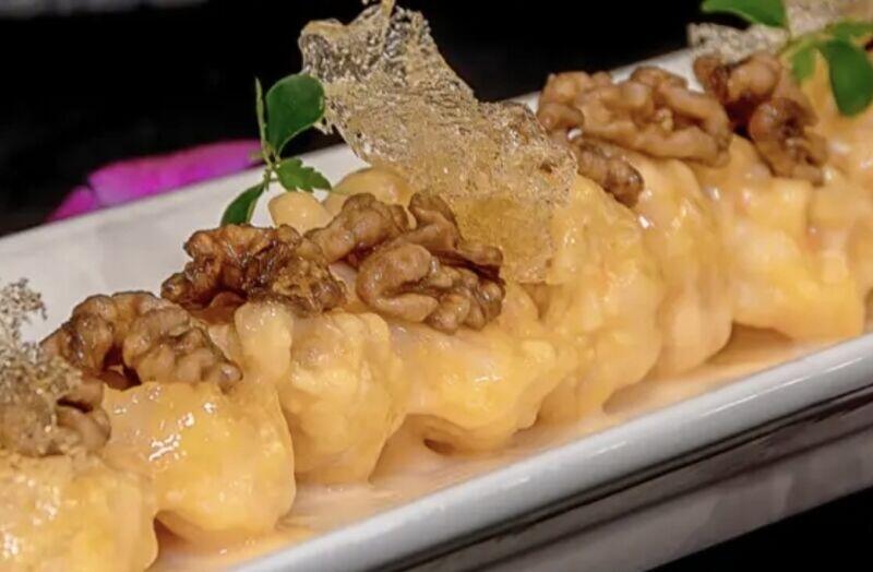 Honey Walnut Prawn