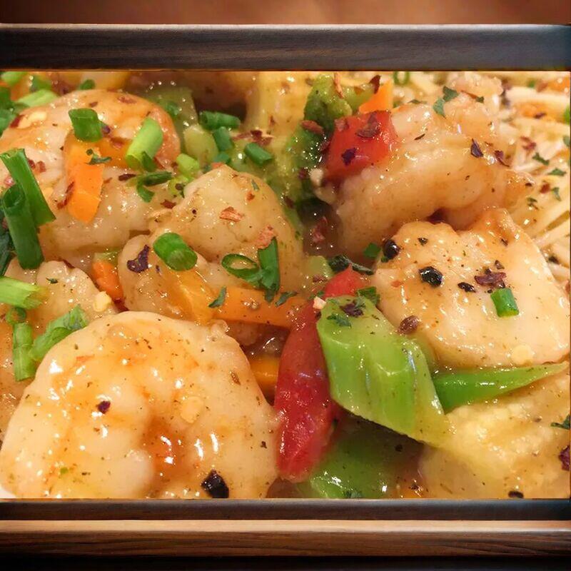 Scallops N King Prawn In Garlic Sauce