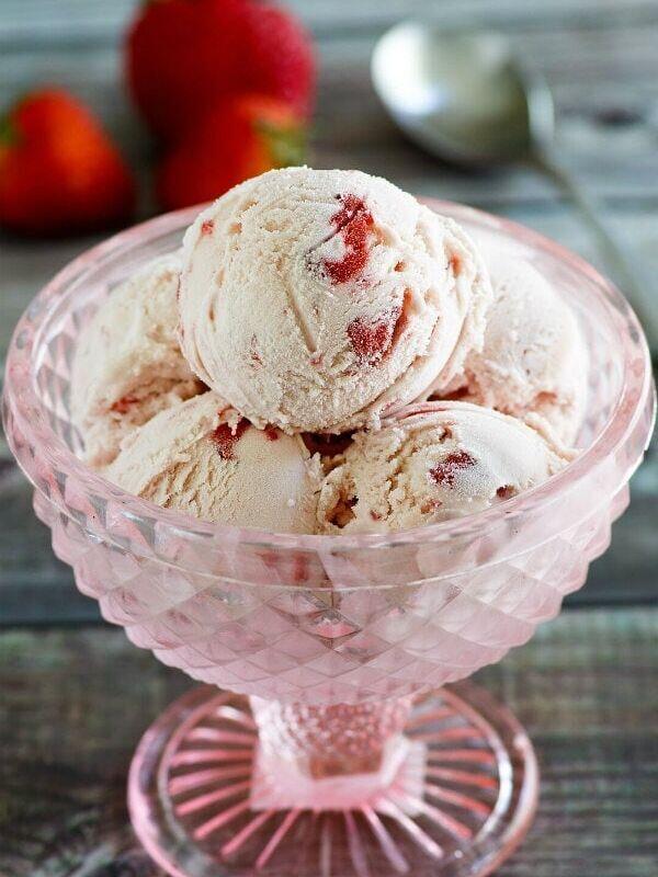 Strawberry Mango Ice Cream